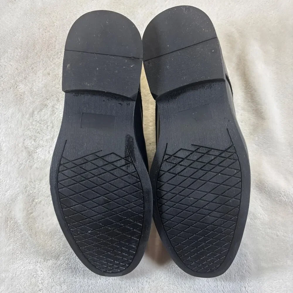 Unbranded Black Oxfords